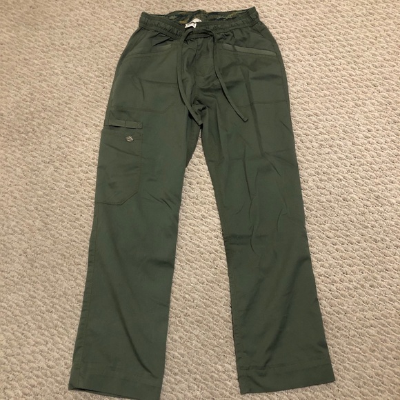 Dickies Pants - Cropped dickies cargo pants